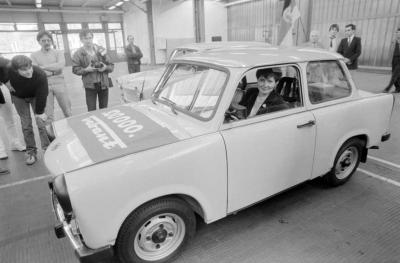 Kereskedelem - A 300 ezredik Trabant