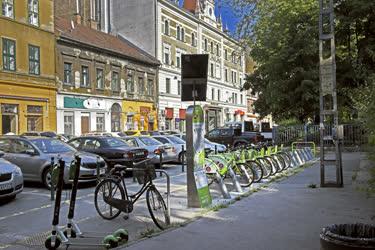 Városkép - Budapest - Mol Bubi kerékpártároló