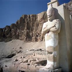 Városkép - EAK - Egyiptom - Hatsepszut temploma