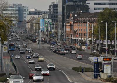 Közlekedés - Budapest - Járművek a Róbert Károly körúton