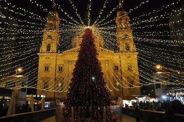 Ünnep - Budapest - Advent a Bazilikánál 