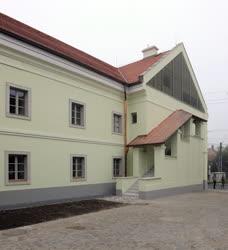 Épület - Tokaj - Világörökségi Bormúzeum