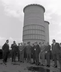 Ipar - A Gagarin Hőerőmű és a Thorez-bánya avatása