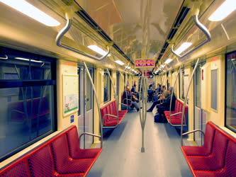 Közösségi közlekedés - Alstom metrószerelvény