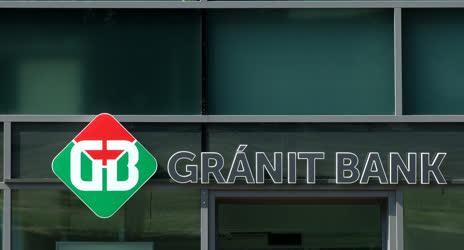 Pénzintézet - Budapest - A Gránit Bank épülete