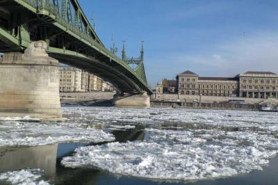 Időjárás - Budapest - Jégzajlás a Dunán