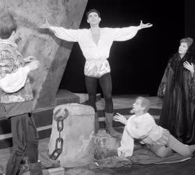 Kultúra - Miskolci Nemzeti Színház - Anatolij Vasziljevics Lunacsarszkij: Don Quijote