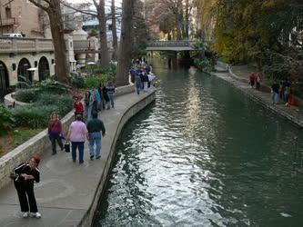 Táj, város - River Walk - San Antonio - Texas