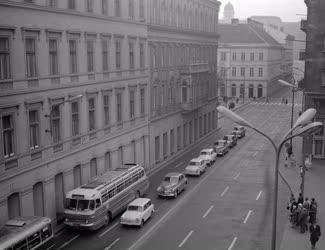 Közlekedés - Déli csúcsforgalom Budapesten