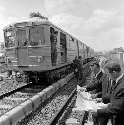 Közlekedés - Ipar - 2-es metró építése