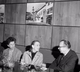 Kultúra - Helene Weigel Bertolt Brecht özvegye Budapesten