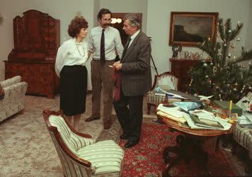 Karácsony a miniszterelnöki rezidencián, 1990-ben