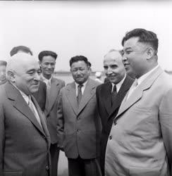 Külpolitika - Kormányküldöttség a Koreai Népi Demokratikus Köztársaságból