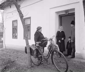 Ifjúságvédelem - Állami gondozottakat nevelő kisújszállási özvegyasszony