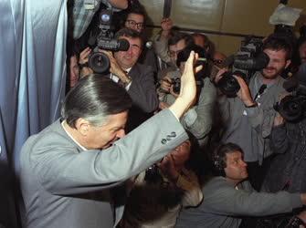 Választás - Parlamenti választások 1990-ben