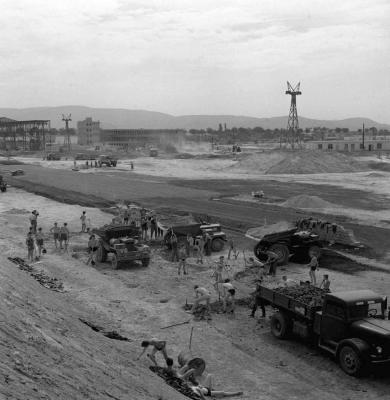 A szerző válogatása - Épül a Dunai Cement- és Mészmű