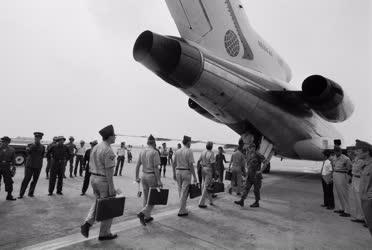 Vietnami háború - Folytatódik az amerikai csapatok kivonása 