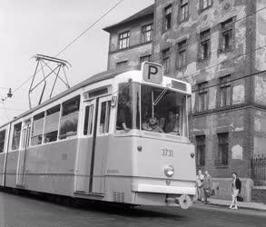 Közlekedés - Új villamos Budapesten