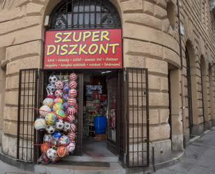 Kereskedelem - Budapest - Szuper diszkont