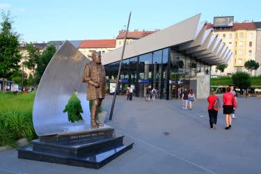 Köztéri szobor - Budapest - Széll Kálmán bronzszobra 