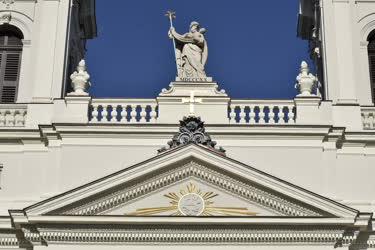 Egyház - Felújították a budapesti Szent József-plébániatemplomot