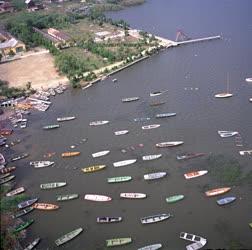 Tájkép - Agárdi csónakkikötő