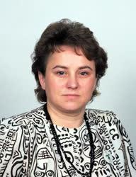 Kutrucz Katalin jogász, politikus