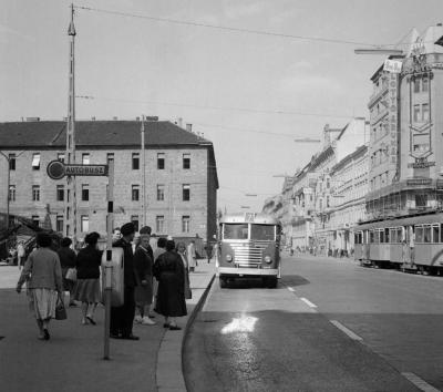 Közlekedés - Budapest közlekedési rendje