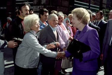 Belpolitika - Diplomácia - Thatcher Budapesten