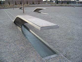 Emlékmű - Pentagon Memorial