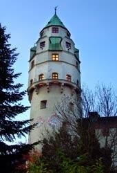 Táj, város - Ausztria - Tirol - A pénzverde tornya Hallban