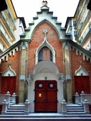 Egyházi épület - Budapest - Az Újlaki zsinagóga