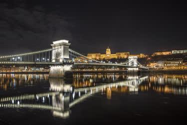 Esti városkép - Budapest - Lánchíd 