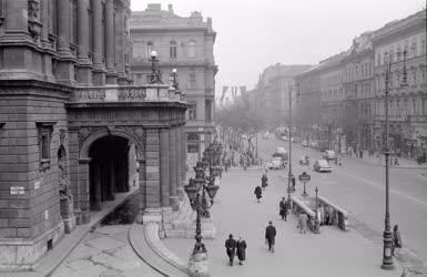 Városkép - Budapest - Népköztársaság útja