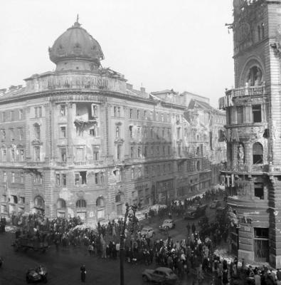 Városkép - Budapest az 1956-os forradalom és szabadságharc után