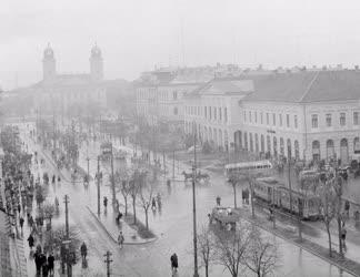 Városkép-életkép - Debrecen belvárosa