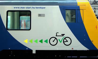 Közlekedés - Budapest - Kerékpárszállítás vasúton