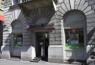 Városkép - Budapest - Unicredit Bank