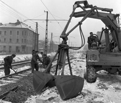 Közlekedés - Ipar - Külső villamos körgyűrű építése