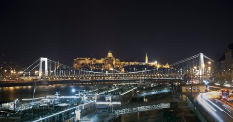 Esti városkép - Budapest - Erzsébet híd 