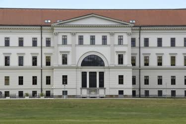 Városkép - Budapest - Nemzeti Közszolgálati Egyetem