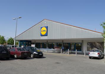 Kereskedelem - Budapest - Lidl diszkontáruház