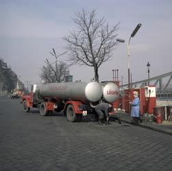 Közlekedés - Energia - ÁFOR benzinkút