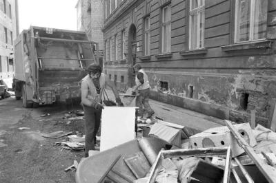 Környezetvédelem - Lomtalanítás a budai kerületekben