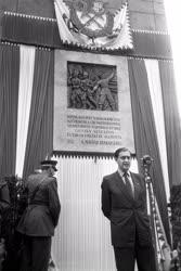 Belpolitika - Guszev százados emléktáblájának leleplezése.