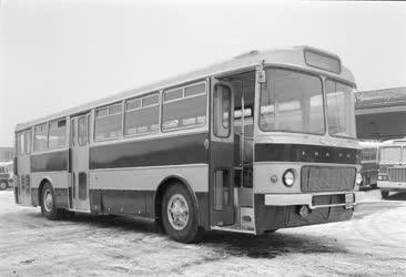 Ipar - Közlekedés - Ikarus 556-os autóbusz