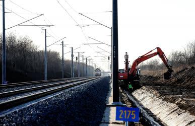 Közlekedés - Debrecen - Vasút fejlesztés