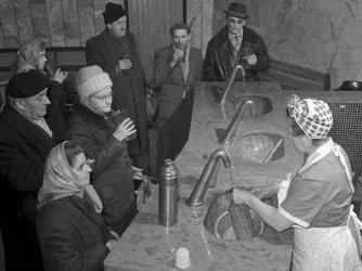 Szabadidő - A Rudas Gyógyfürdő ivócsarnoka