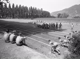 Sport - Oktatás - MTH - Visegrádi üdülő - Sporttábor