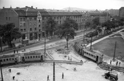 Közlekedés - Rendezték a villamosforgalmat az Élmunkás téren